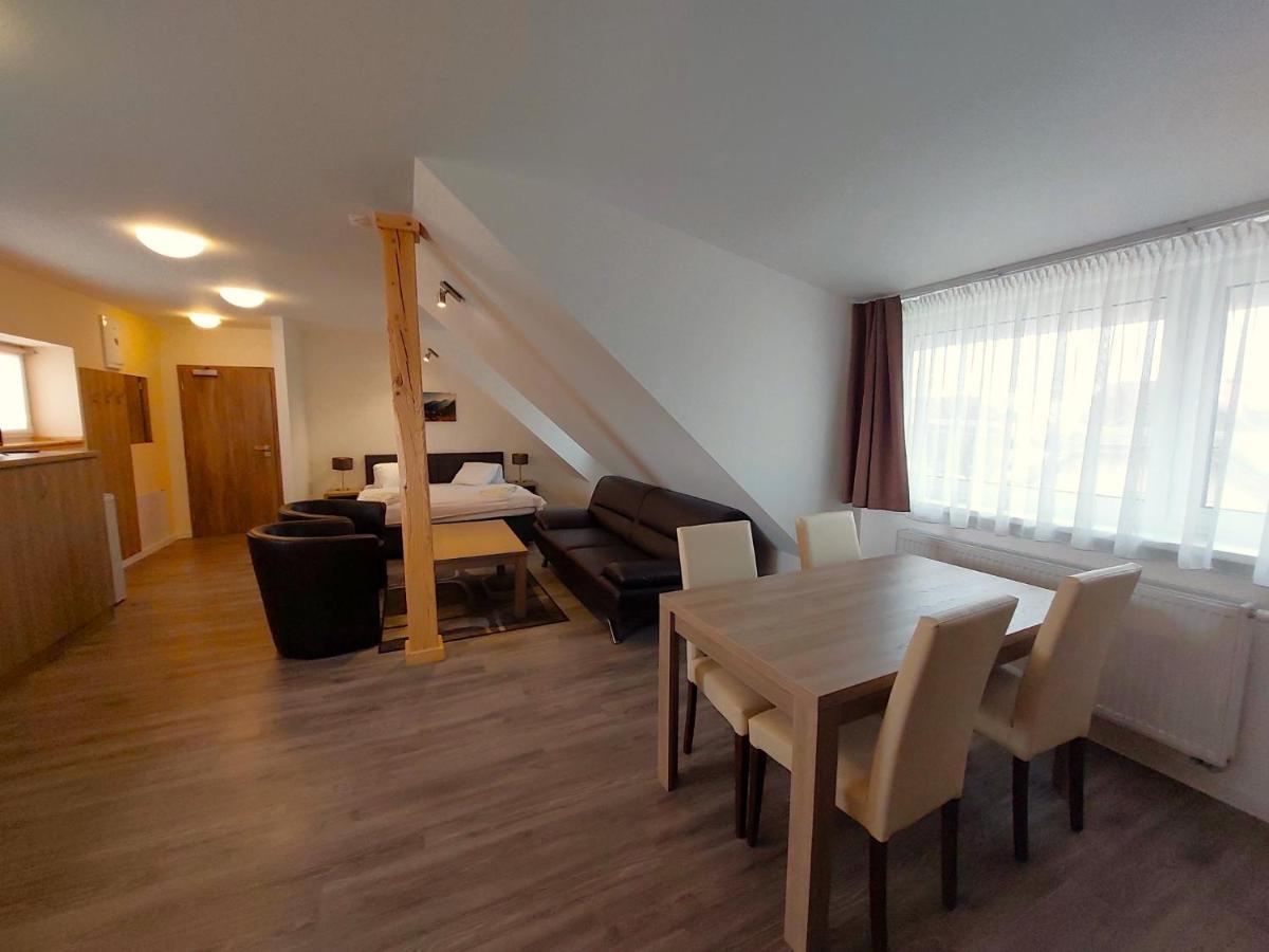 Penzion Ceresnovy Sad & Wellness Vysoké Tatry Exterior foto